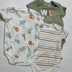 Baby Boy Onesies Set Size 3-6M (3 Onesies)